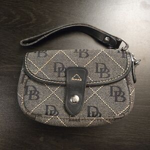 DOONEY & BOURKE BLACK SIGNATURE CANVAS LEATHER WRISTLET